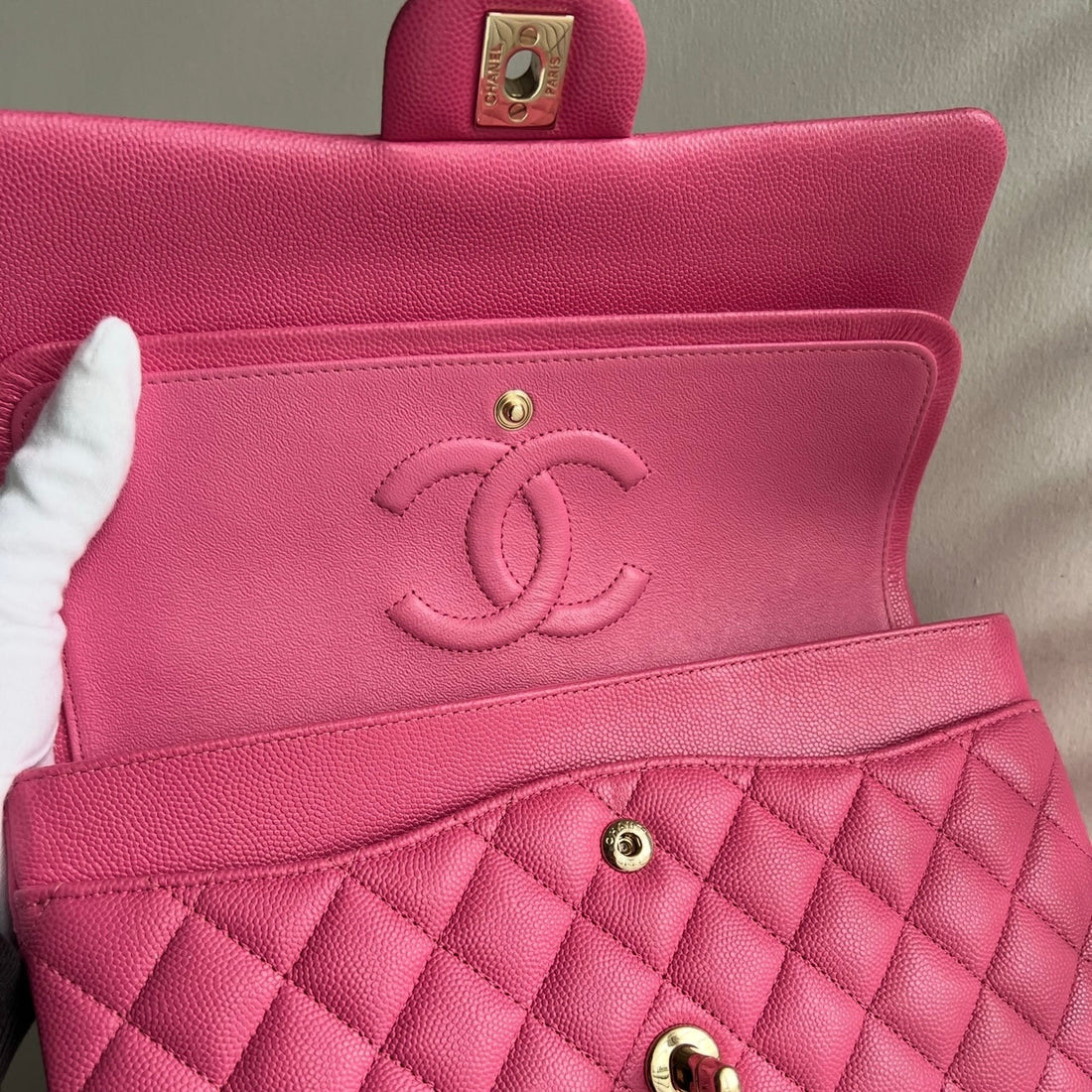 How to Authenticate Your Designer Bag in the UK – The Luxury Savvy Way