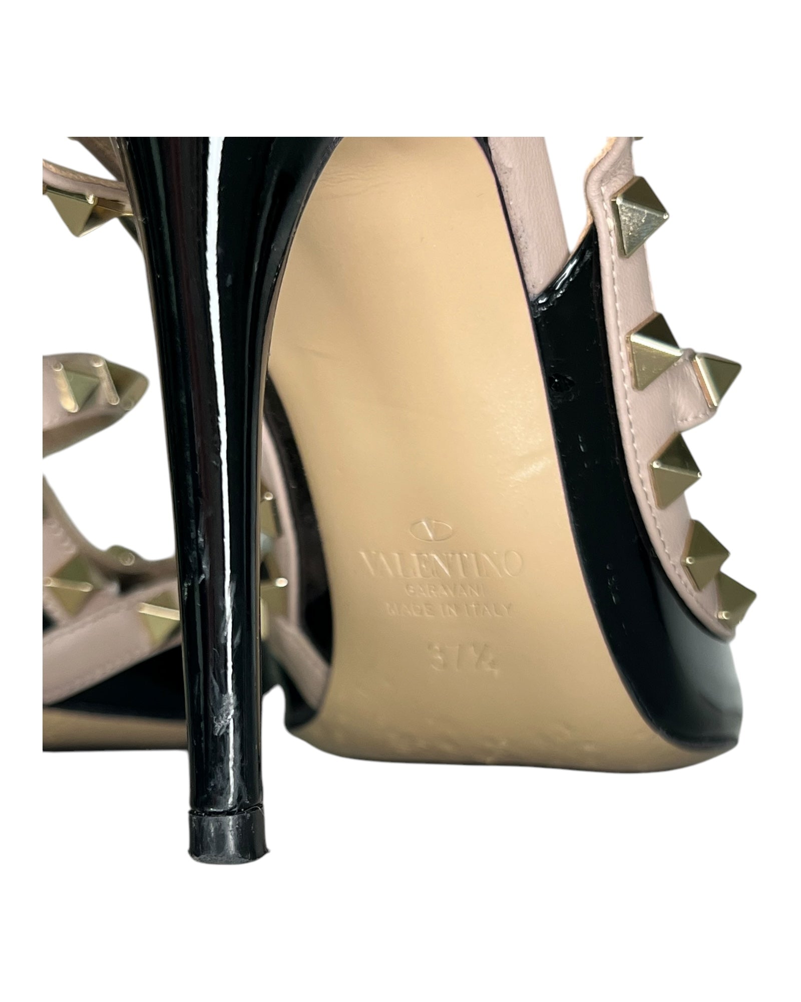 Valentino Rockstud Pump - The Luxury Savvy
