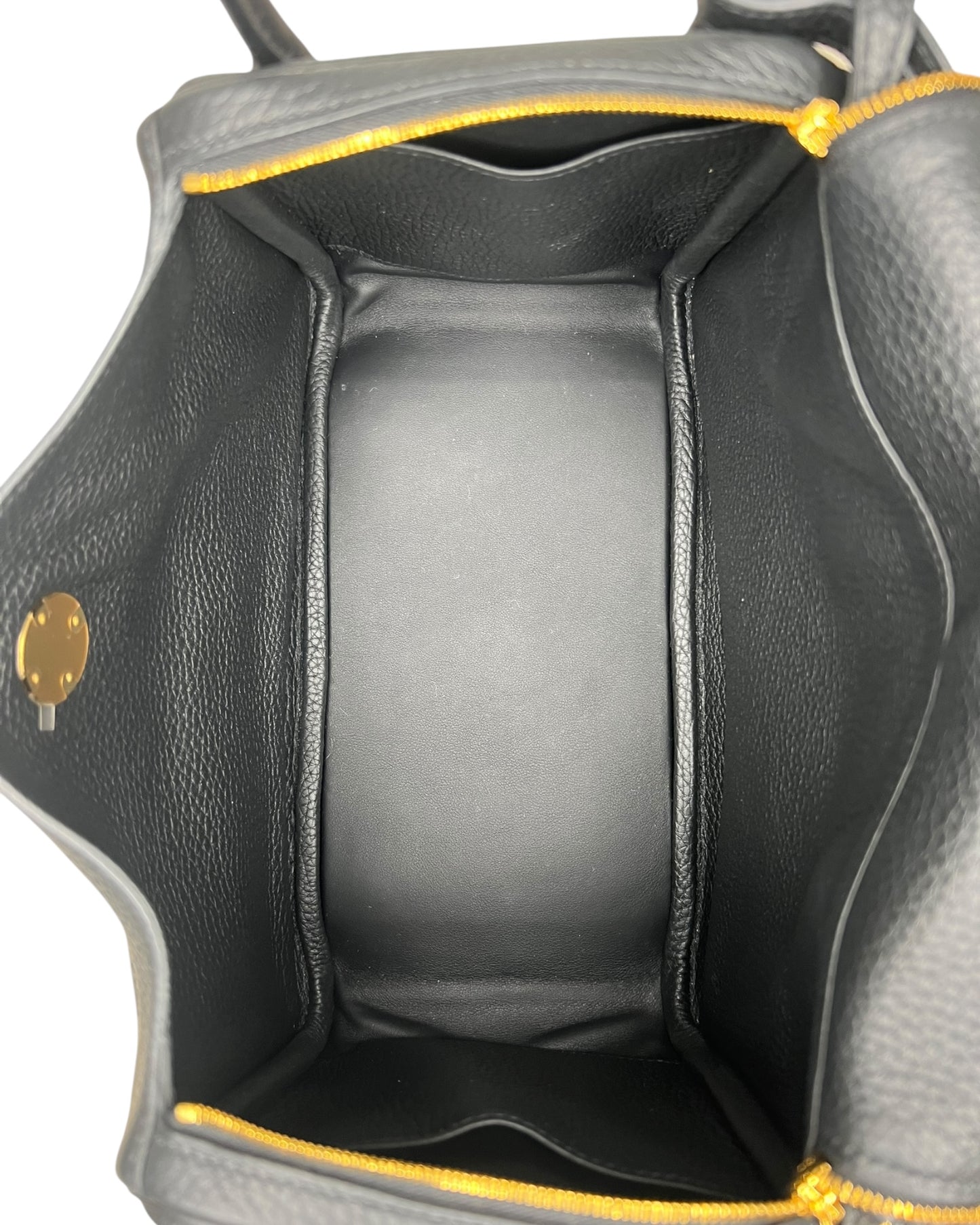 Hermès Lindy 26 – Black Clemence Leather with Gold Hardware (K Stamp 2025)