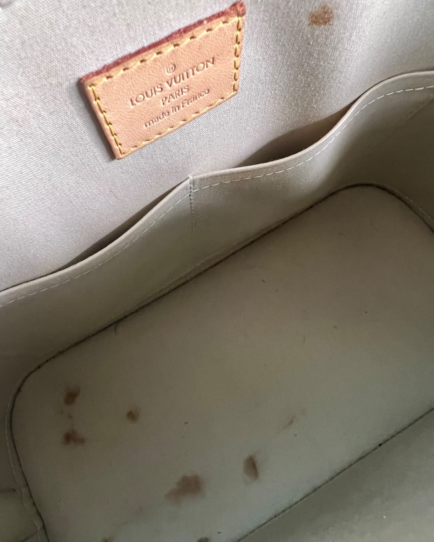 Louis Vuitton Alma MM – Monogram Vernis