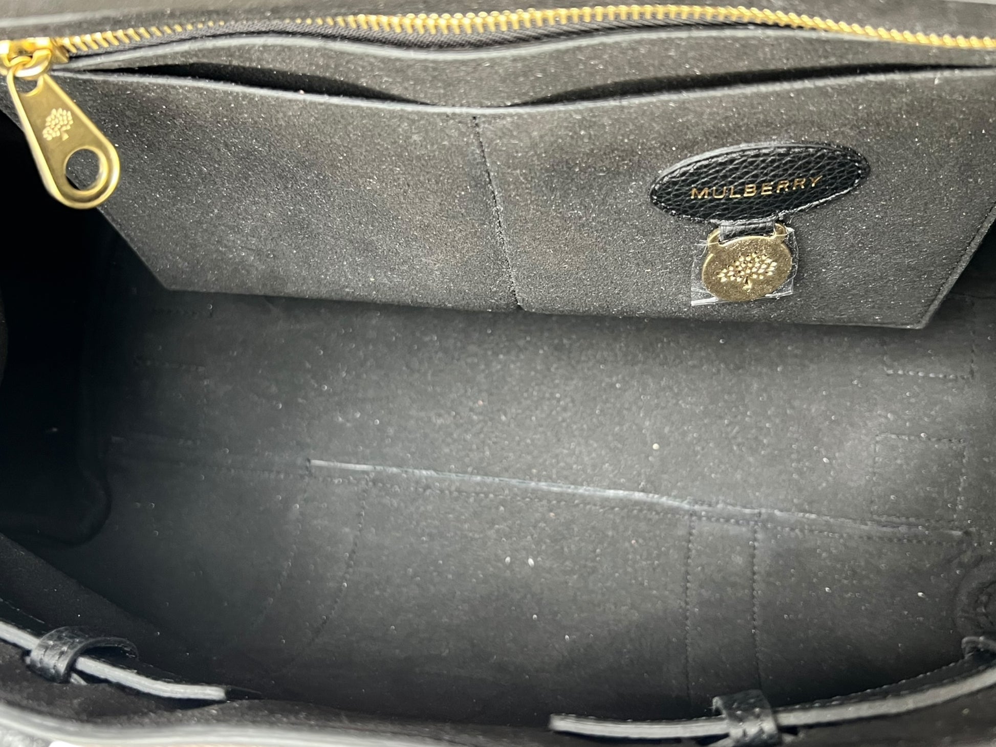 Mulberry Bayswater Heritage – Black Small Classic Grain with Brass Hardware - The Luxury Savvy