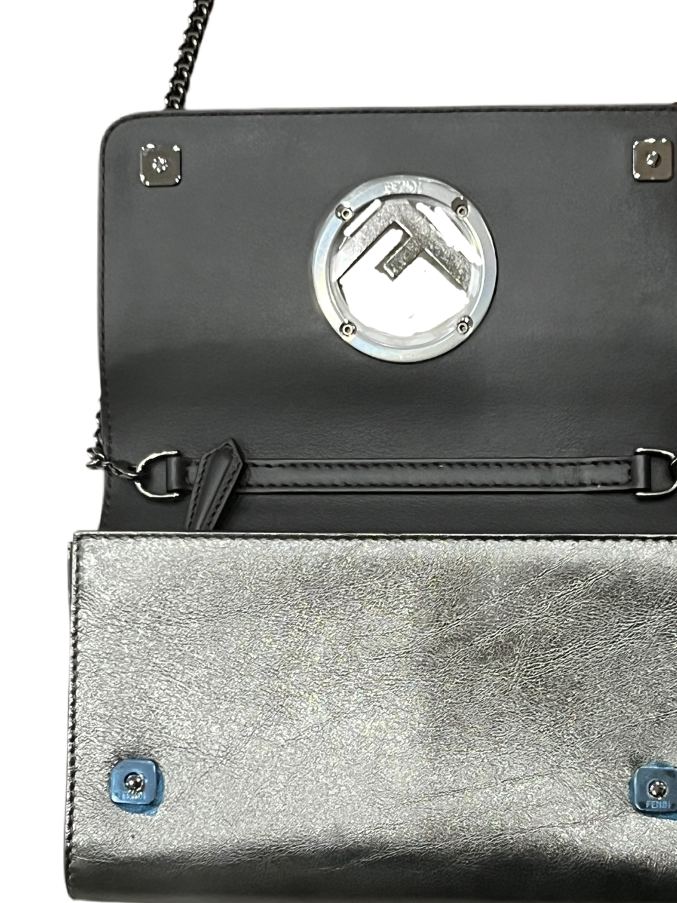 Pre-owned Fendi Wallet On Chain - The Luxury Savvy