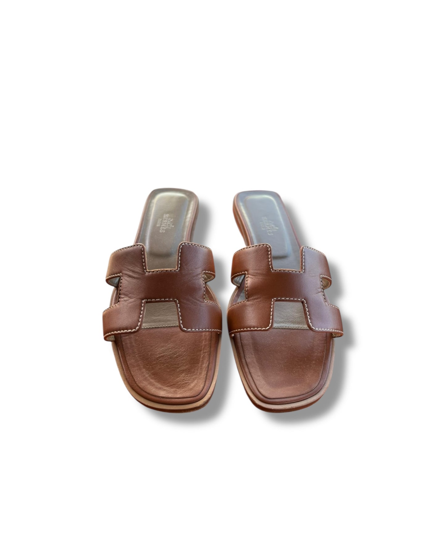 Hermès Oran Sandals – Gold