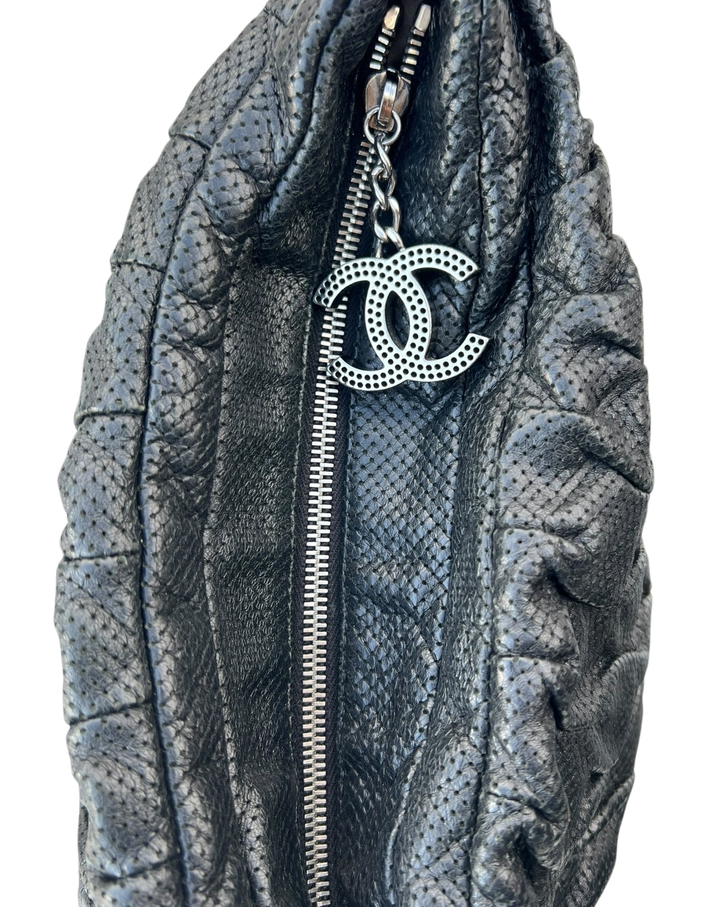 Chanel Black Pleated Leather Tote Bag with Silver Hardware – Excellent Condition