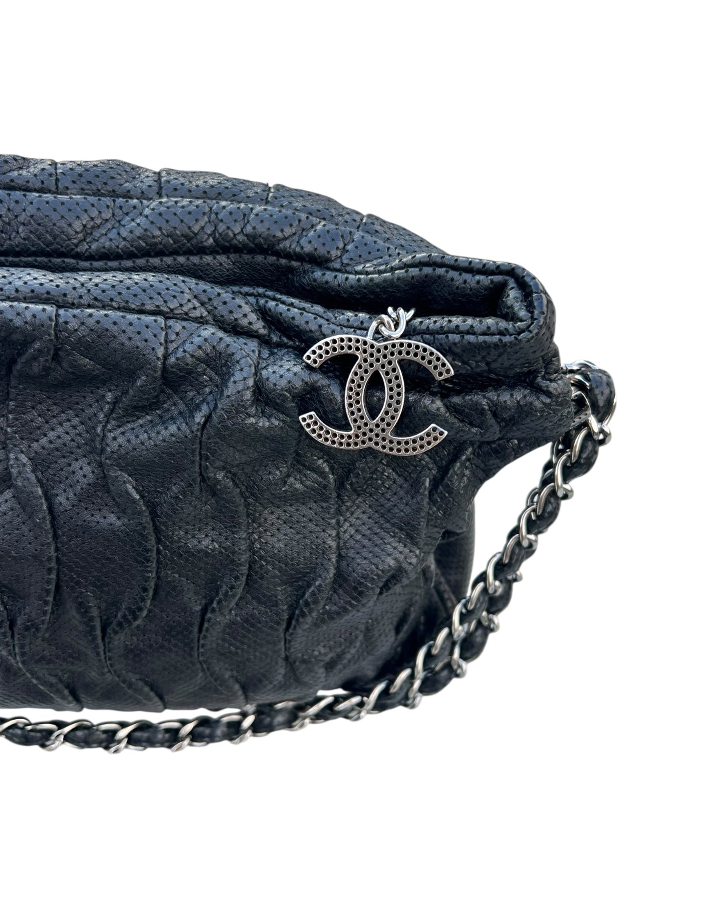 Chanel Black Pleated Leather Tote Bag with Silver Hardware – Excellent Condition