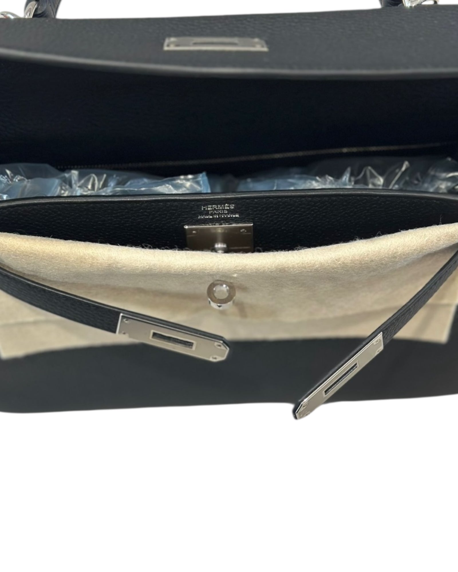 Hermès Kelly 28 Black Togo Leather - Palladium Hardware – Full Set - The Luxury Savvy