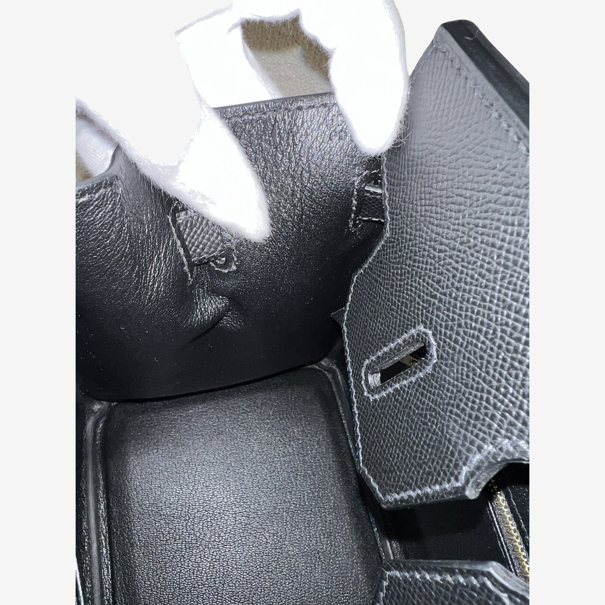 Pre-owned Hermès Black Birkin 30 Gold Hardware - The Luxury Savvy