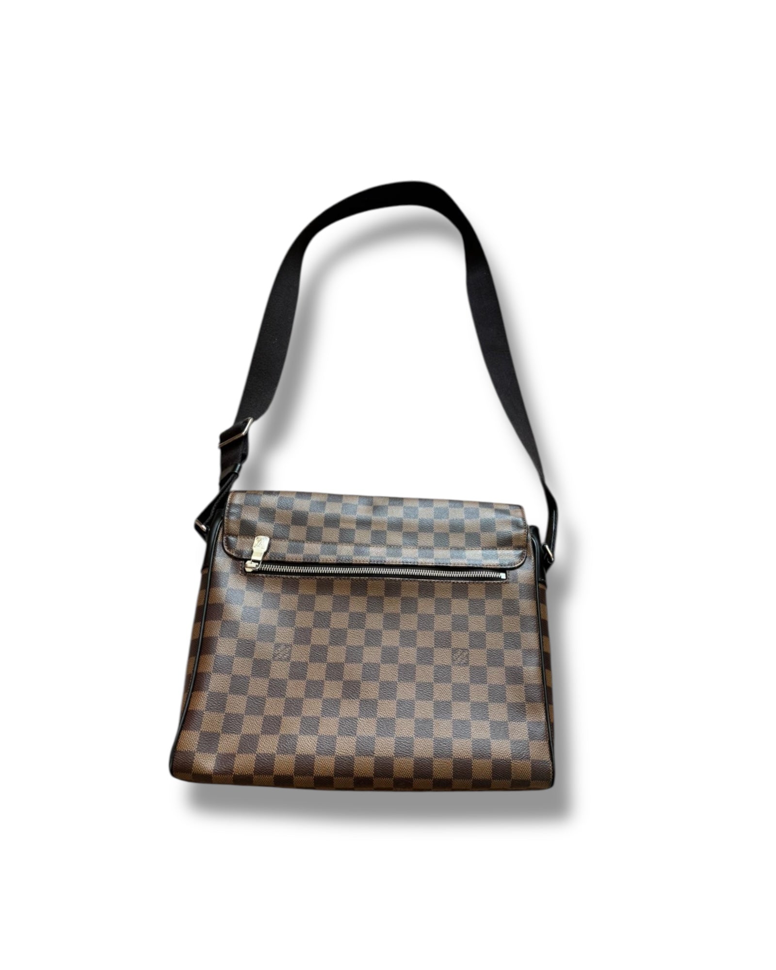Louis Vuitton Damier Ebene District Messenger Bag – MM Size - The Luxury Savvy