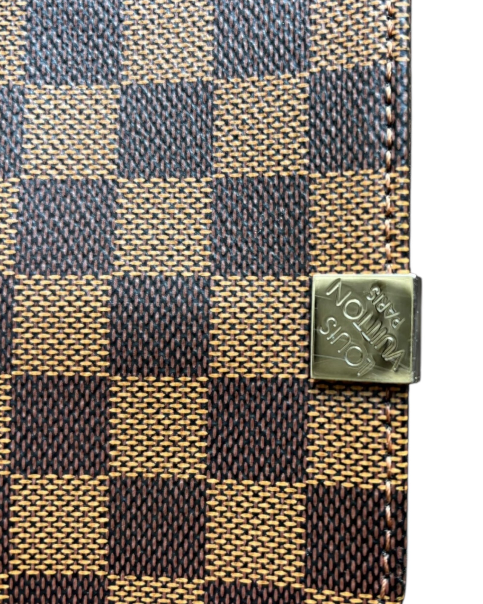 Louis Vuitton Damier Ebene District Messenger Bag – MM Size - The Luxury Savvy