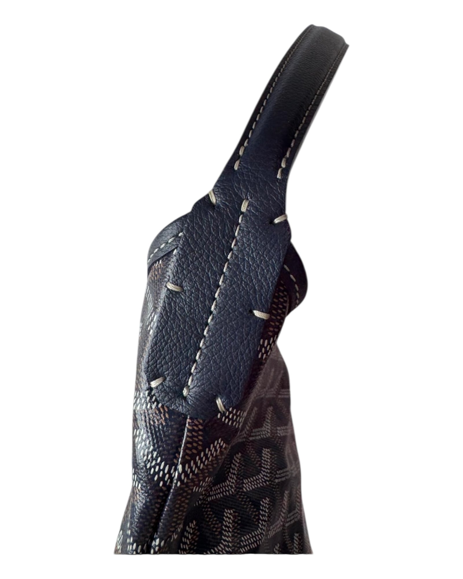 Goyard Bohème Hobo Bag – Navy - The Luxury Savvy