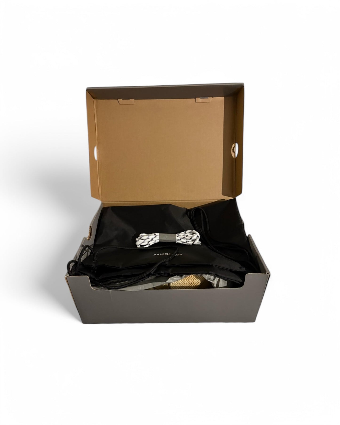 Pre-owned Balenciaga Sneakers Triple S in Beige - The Luxury Savvy