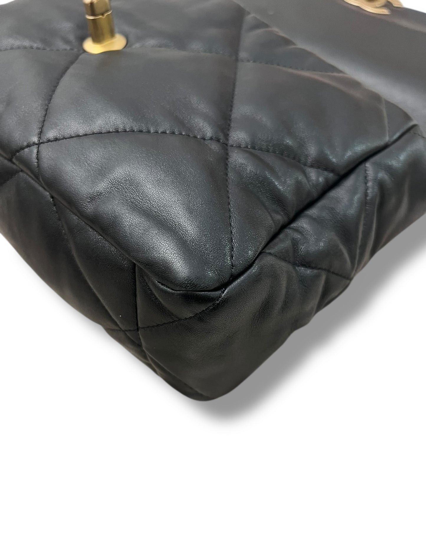 Chanel 19 Large Flap Bag – Black Lambskin, Mixed Hardware – (22P Collection)
