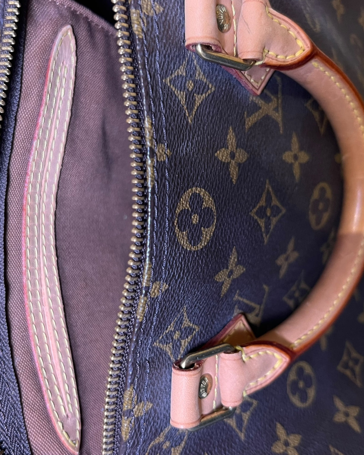 Louis Vuitton Speedy 30 Monogram Canvas Handbag