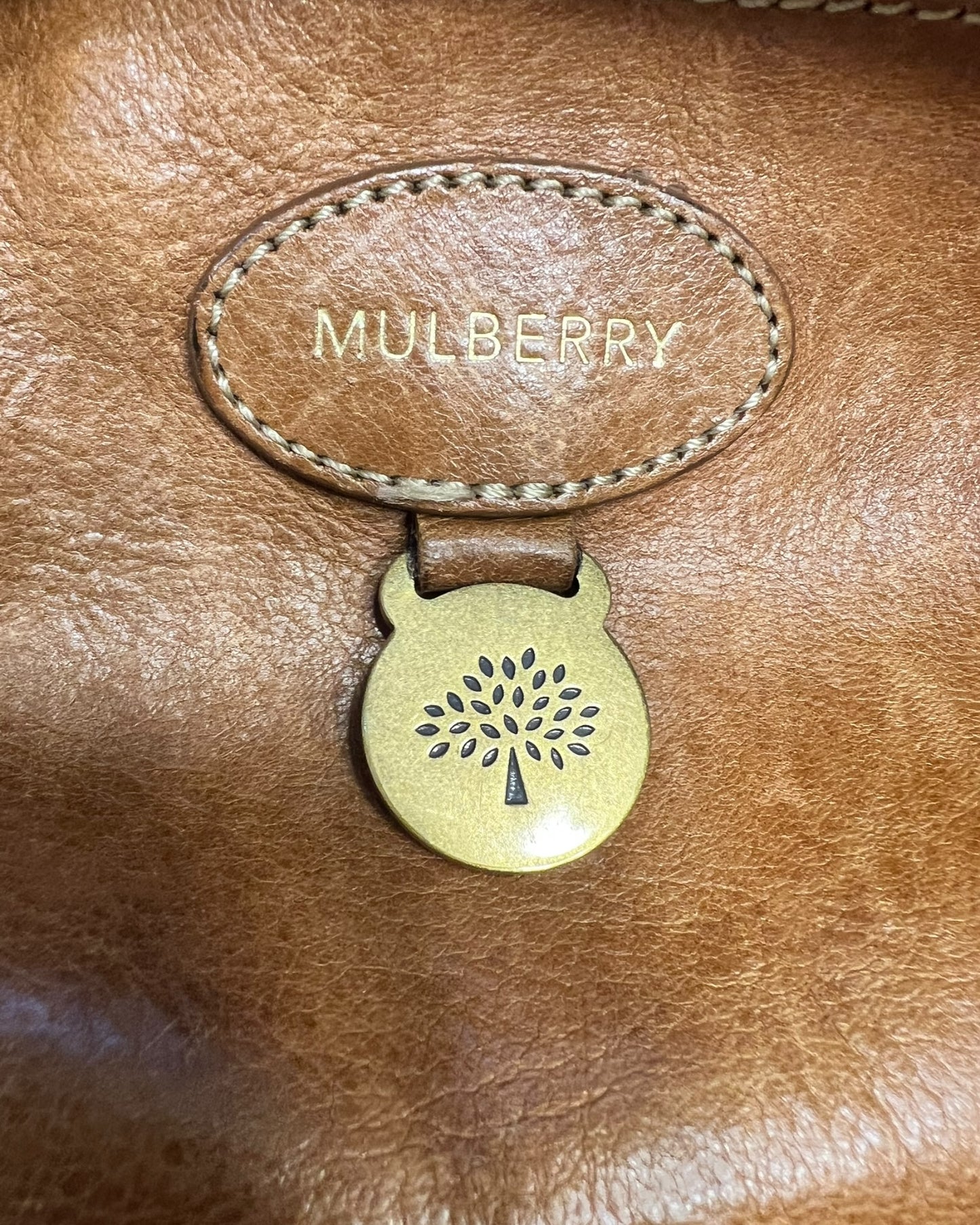 Mulberry Bayswater Natural Vegetable Tanned Leather Satchel in Oak - The Luxury Savvy