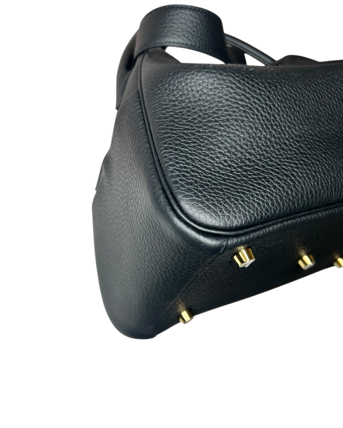 Hermès Lindy 26 – Black Clemence Leather with Gold Hardware (K Stamp 2025)