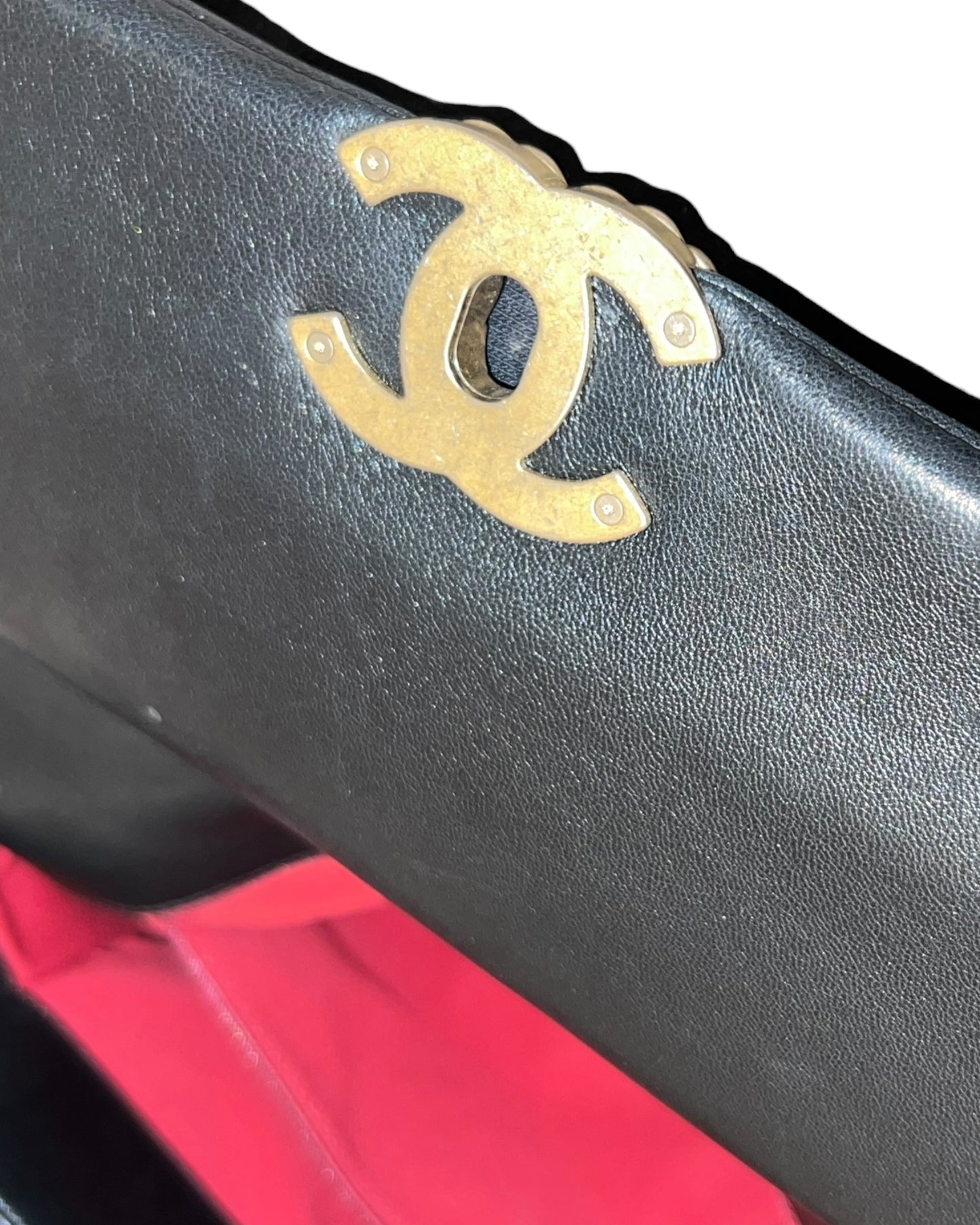 Chanel 19 Large Flap Bag – Black Lambskin, Mixed Hardware – (22P Collection)