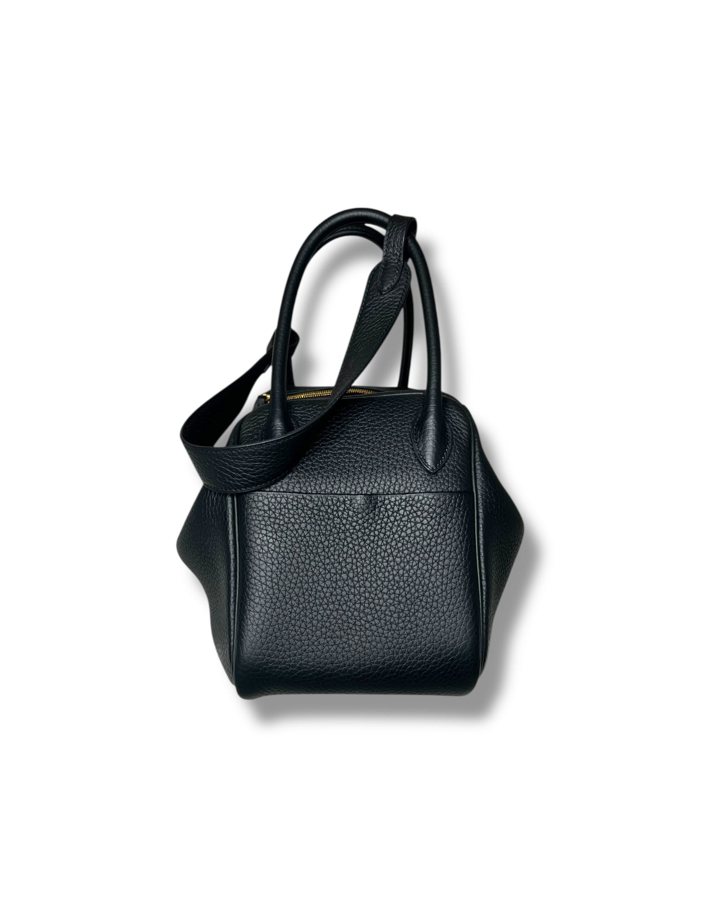 Hermès Lindy 26 – Black Clemence Leather with Gold Hardware (K Stamp 2025)