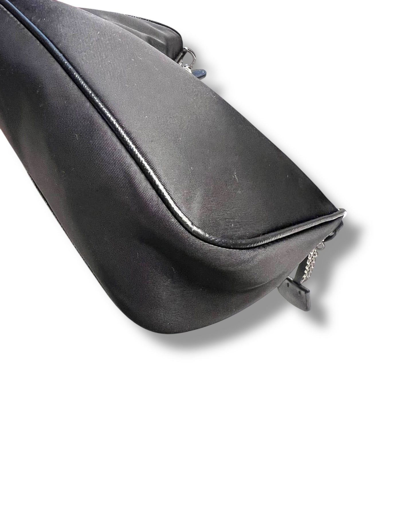 Prada Re-Edition 2005 Re-Nylon Shoulder Bag Black (Pre-Owned) - The Luxury Savvy