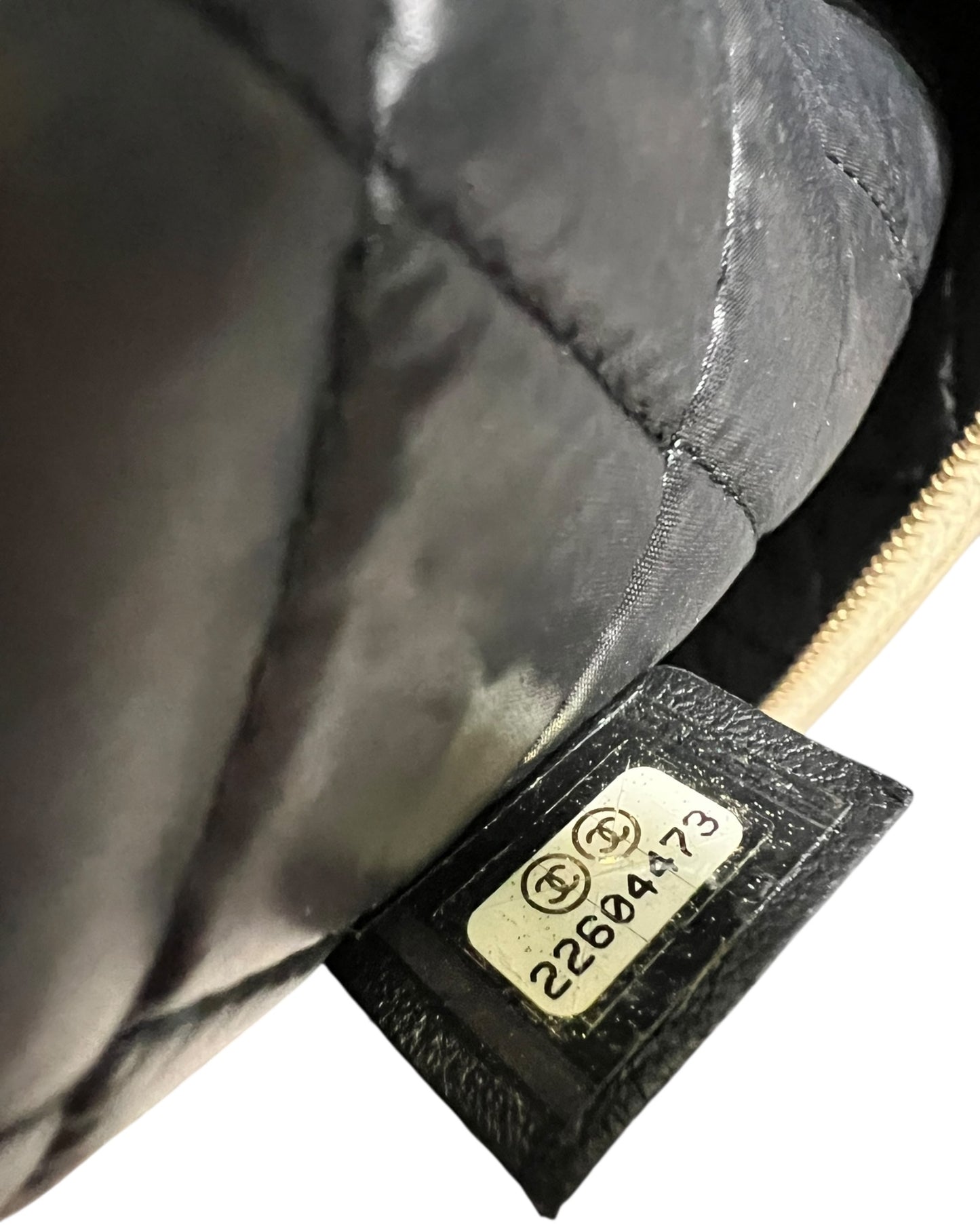 Chanel Pearl O Case Medium Quilted Lambskin & Calfskin Clutch Black Gold Hardware