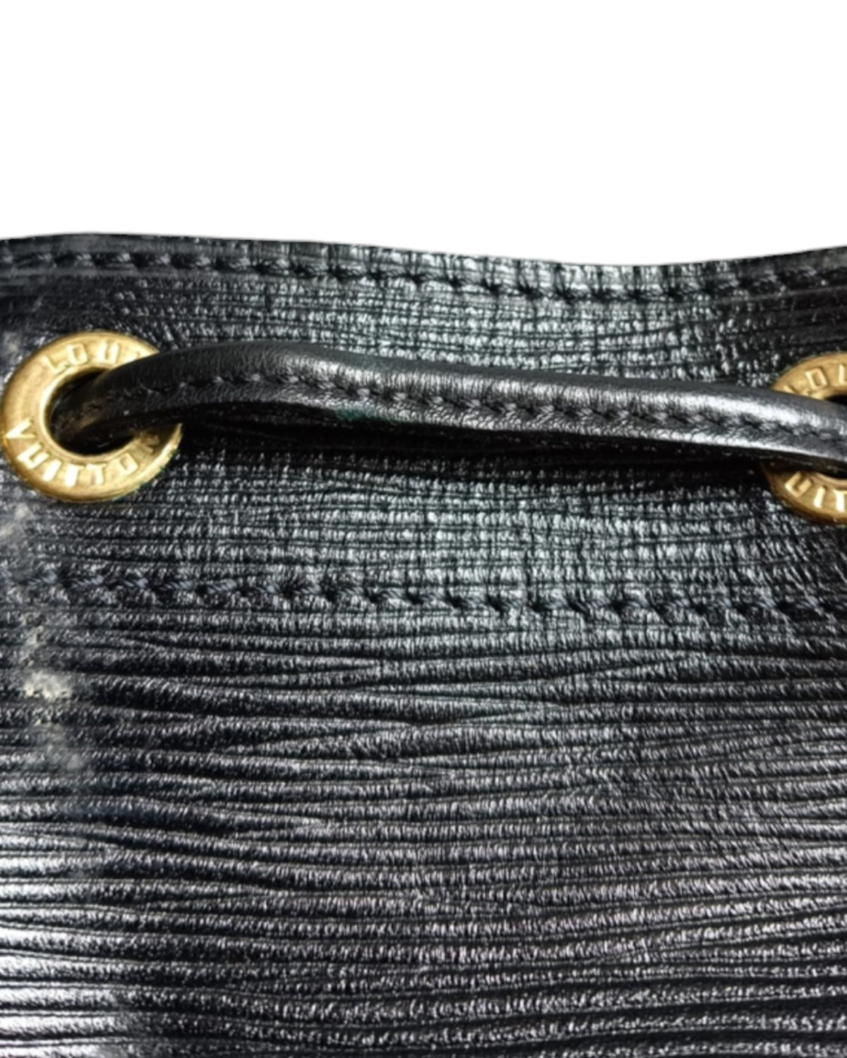 Louis Vuitton Vintage Noé Bucket Bag Black Epi Leather Gold-Tone Hardware