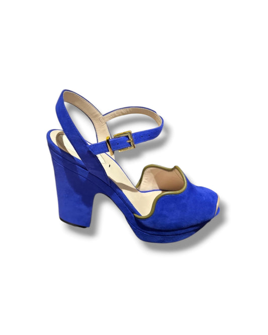 Fendi Suede Platform Slingback Heels – Electric Blue - The Luxury Savvy
