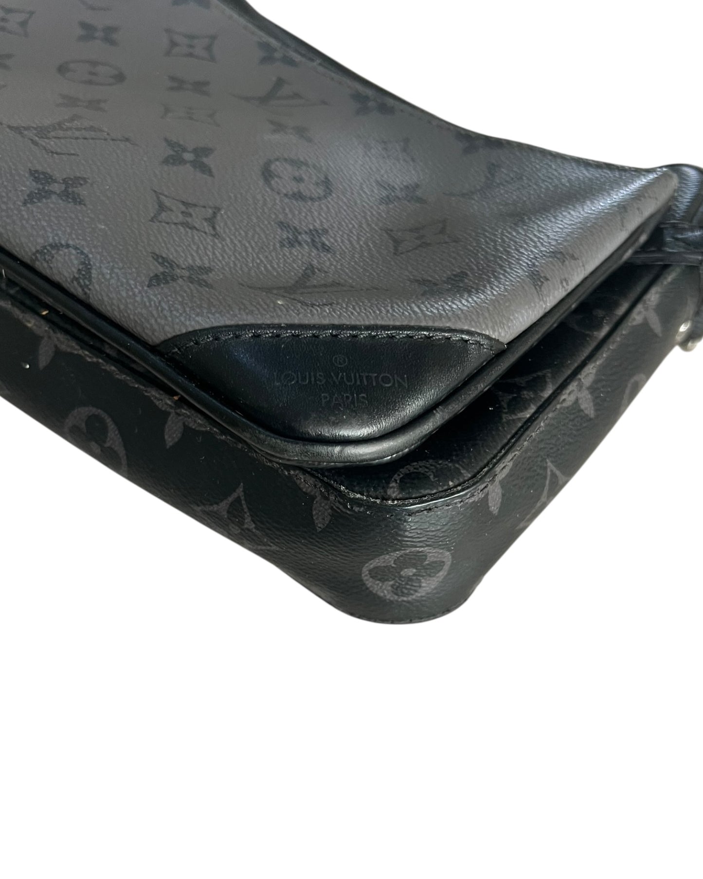 Louis Vuitton Trio Messenger Bag – Monogram Eclipse - The Luxury Savvy