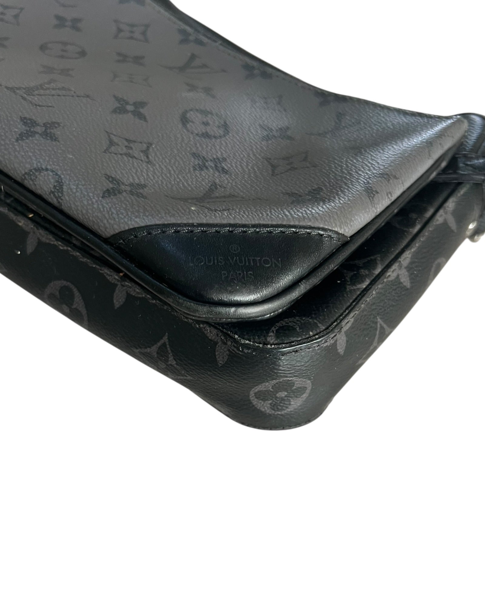 Louis Vuitton Trio Messenger Bag – Monogram Eclipse - The Luxury Savvy