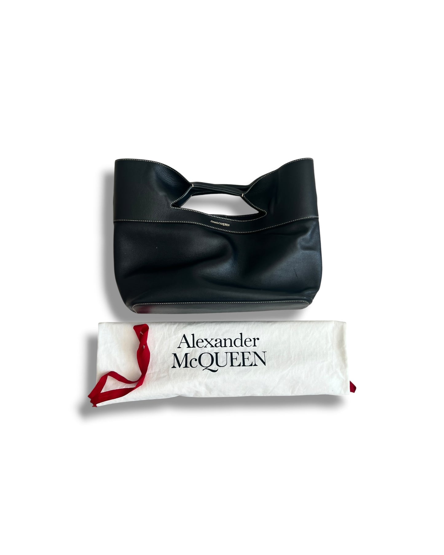 Alexander McQueen The Bow Tote Bag in Black Leather