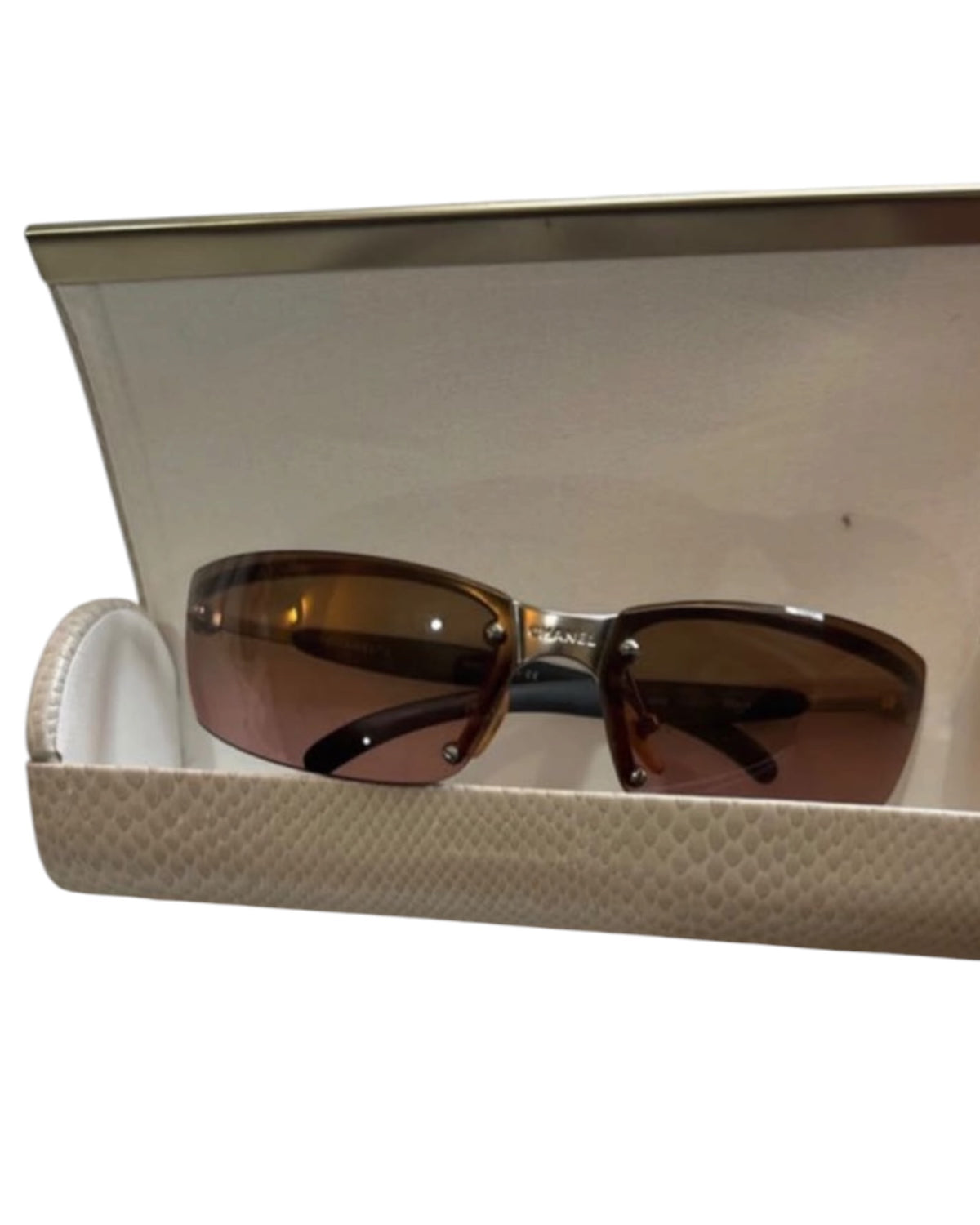 Chanel Sunglasses – Brown Gradient Lenses