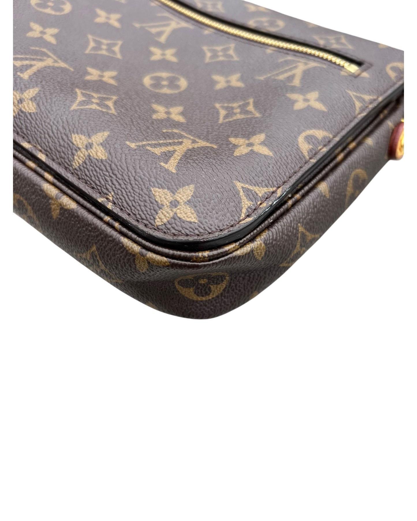 Louis Vuitton Pochette Métis Monogram Crossbody Bag