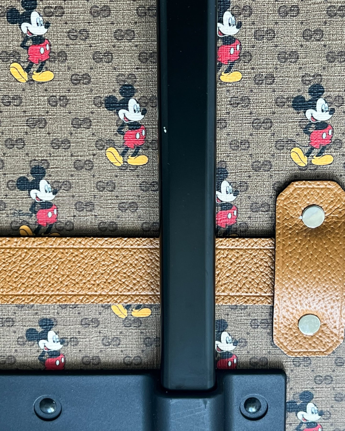 Gucci x Disney Mickey Mouse GG Supreme Suitcase