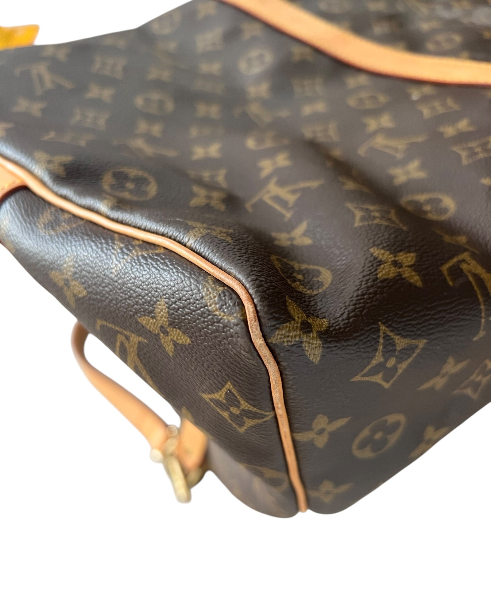 Louis Vuitton Keepall 60 Monogram Canvas Travel Bag - The Luxury Savvy