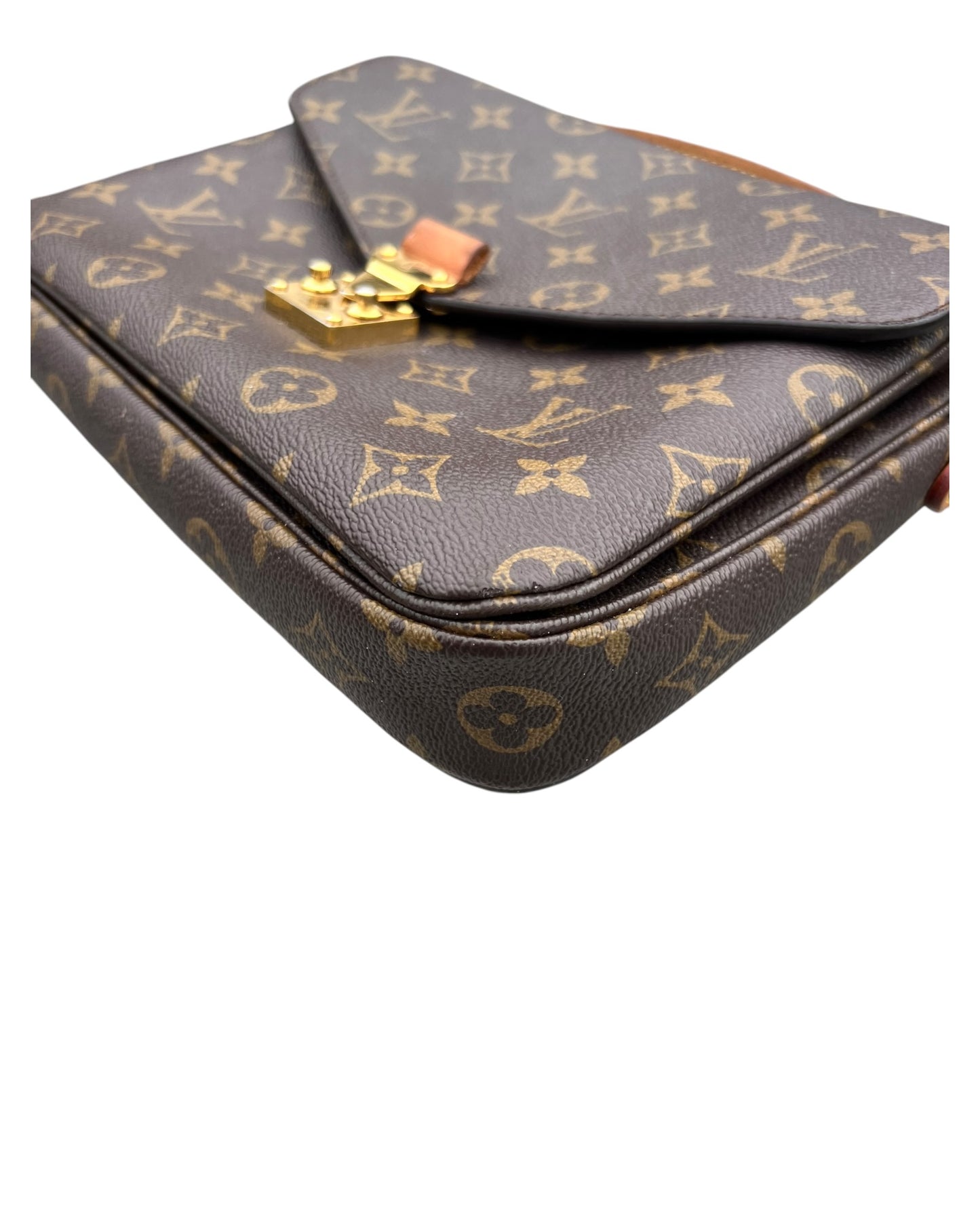 Louis Vuitton Pochette Métis Monogram Crossbody Bag