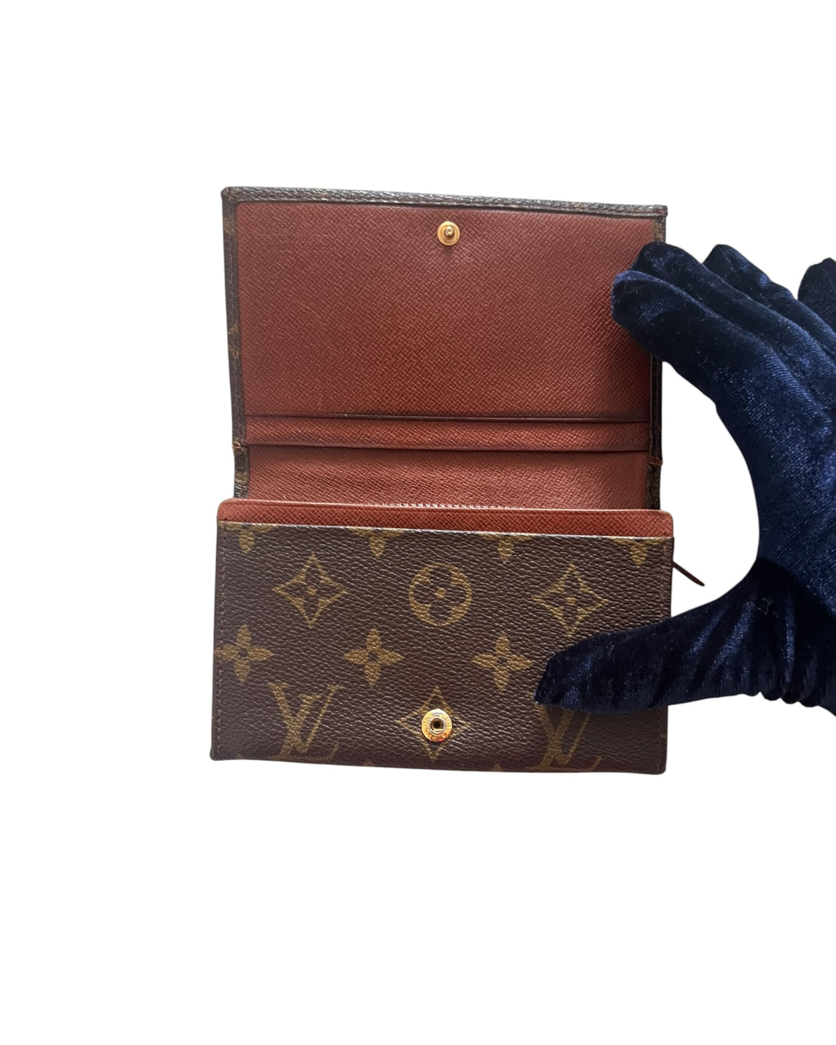 Louis Vuitton Vintage Flip Wallet with Zip Medium – Monogram Canvas