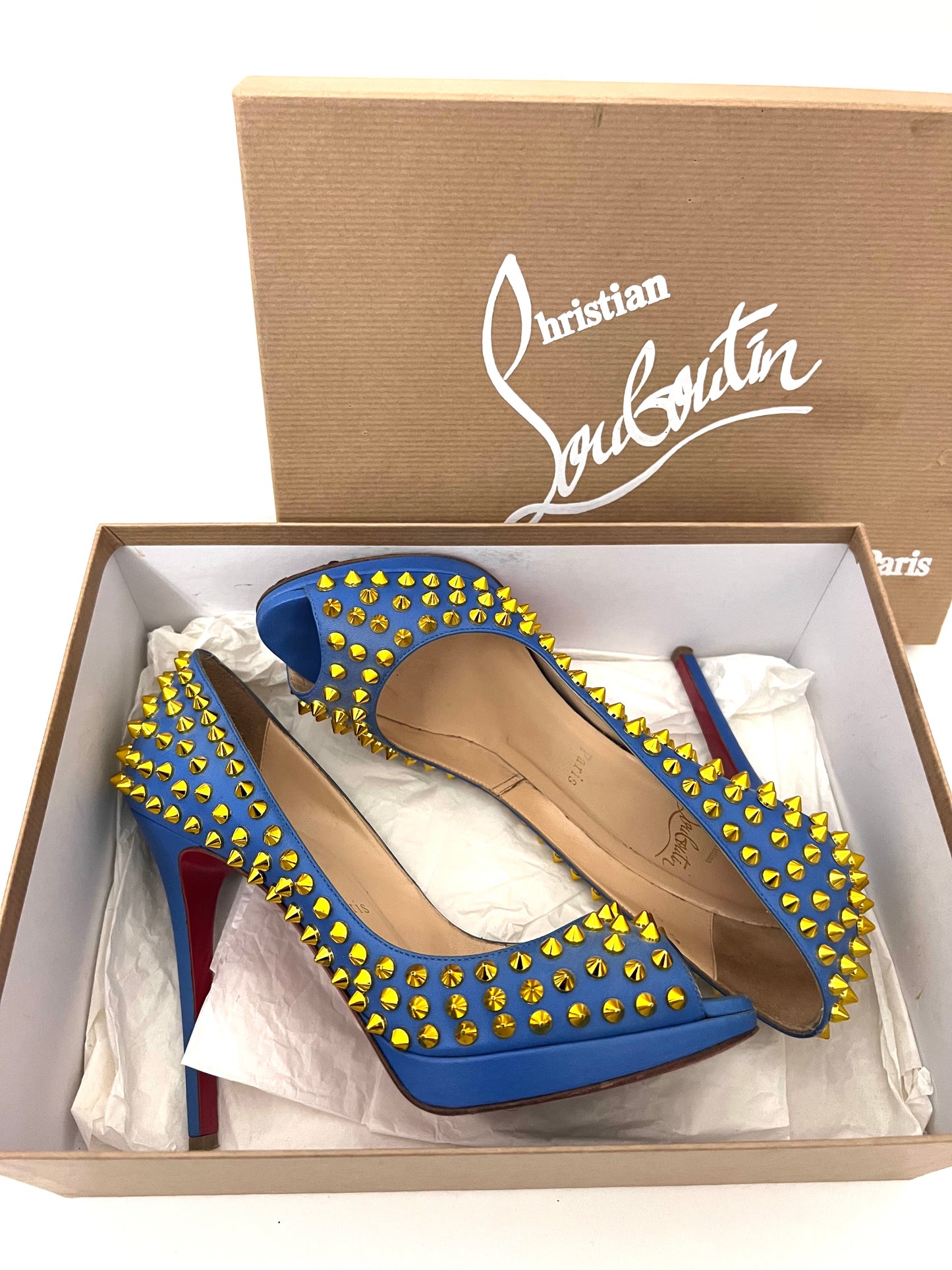 CHRISTIAN LOUBOUTIN PEEP-TOE PUMPS - The Luxury Savvy