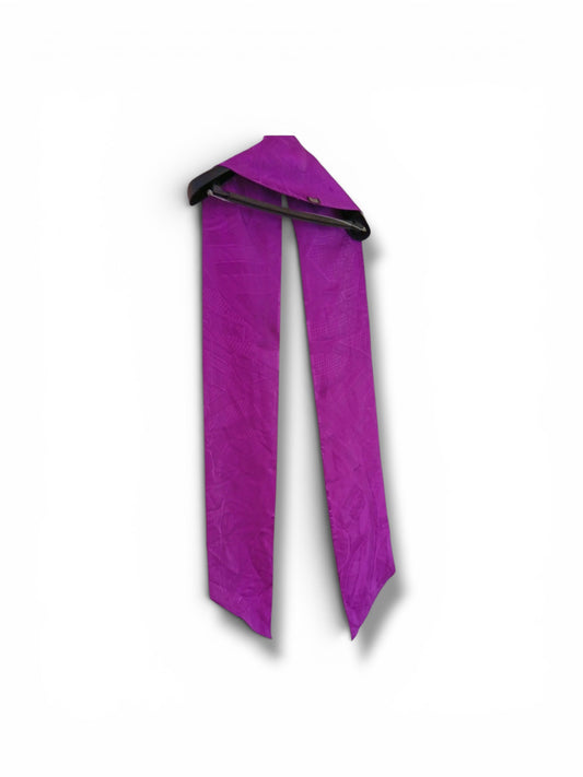 Hermès Silk Maxi Twilly Scarf – Purple Jacquard