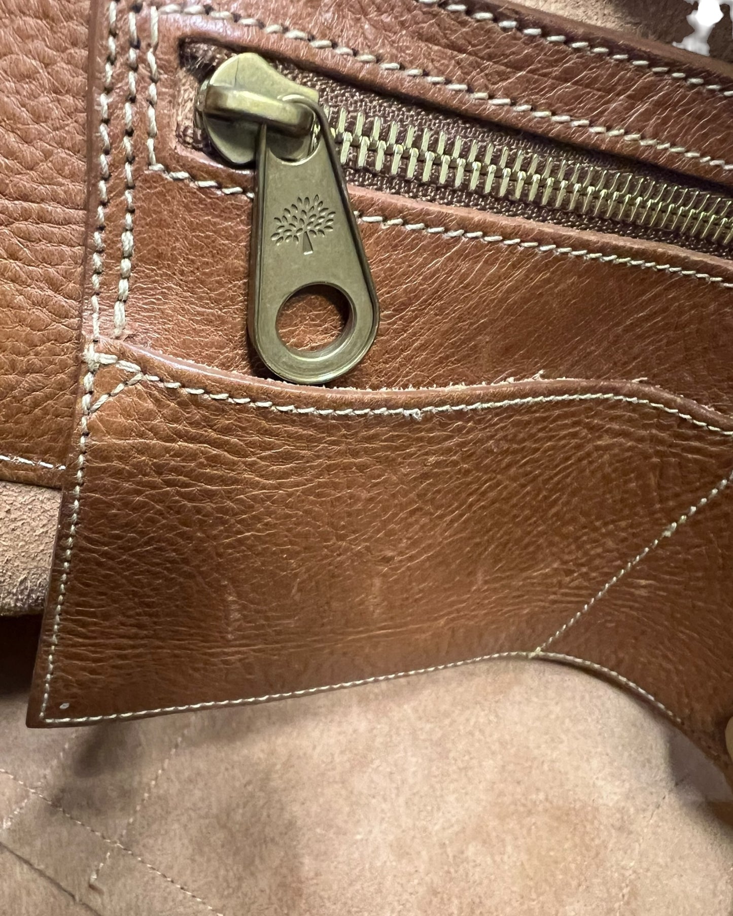 Mulberry Bayswater Small Classic Grain Leather Bag in Oak - The Luxury Savvy