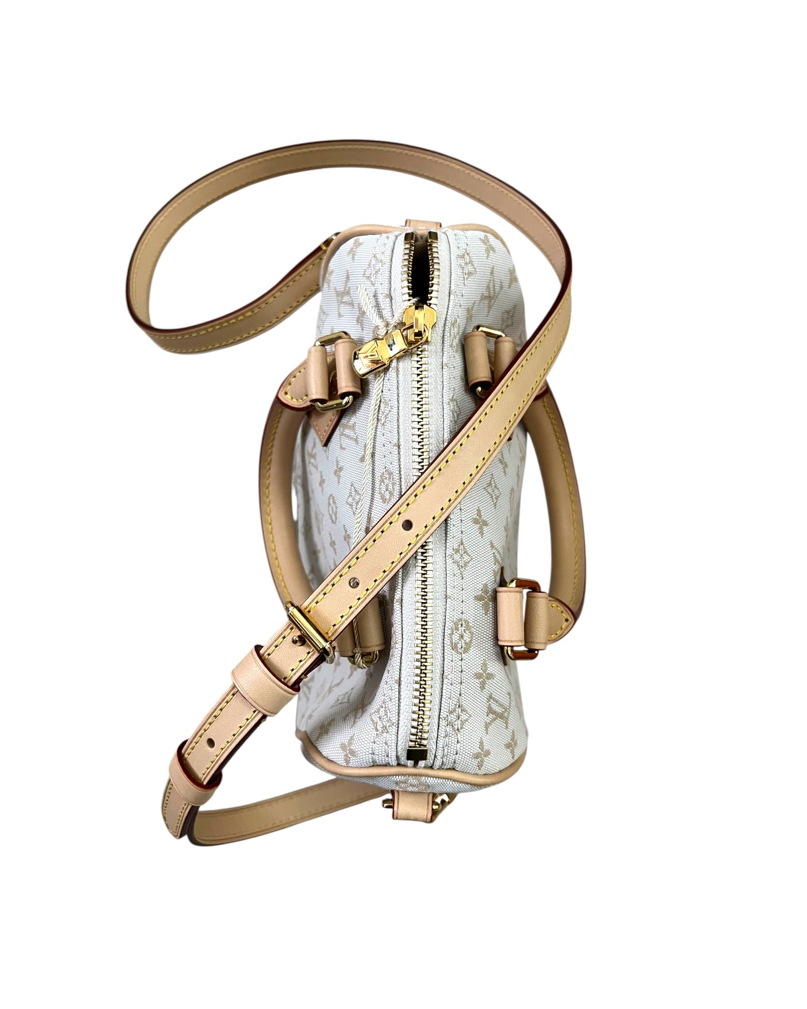 Louis Vuitton Speedy Bandoulière 20 – Mastic Cream Monogram - The Luxury Savvy