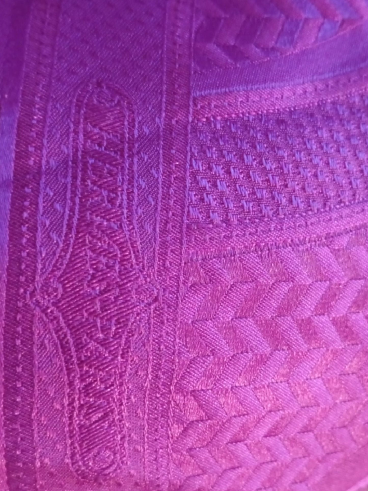 Hermès Silk Maxi Twilly Scarf – Purple Jacquard