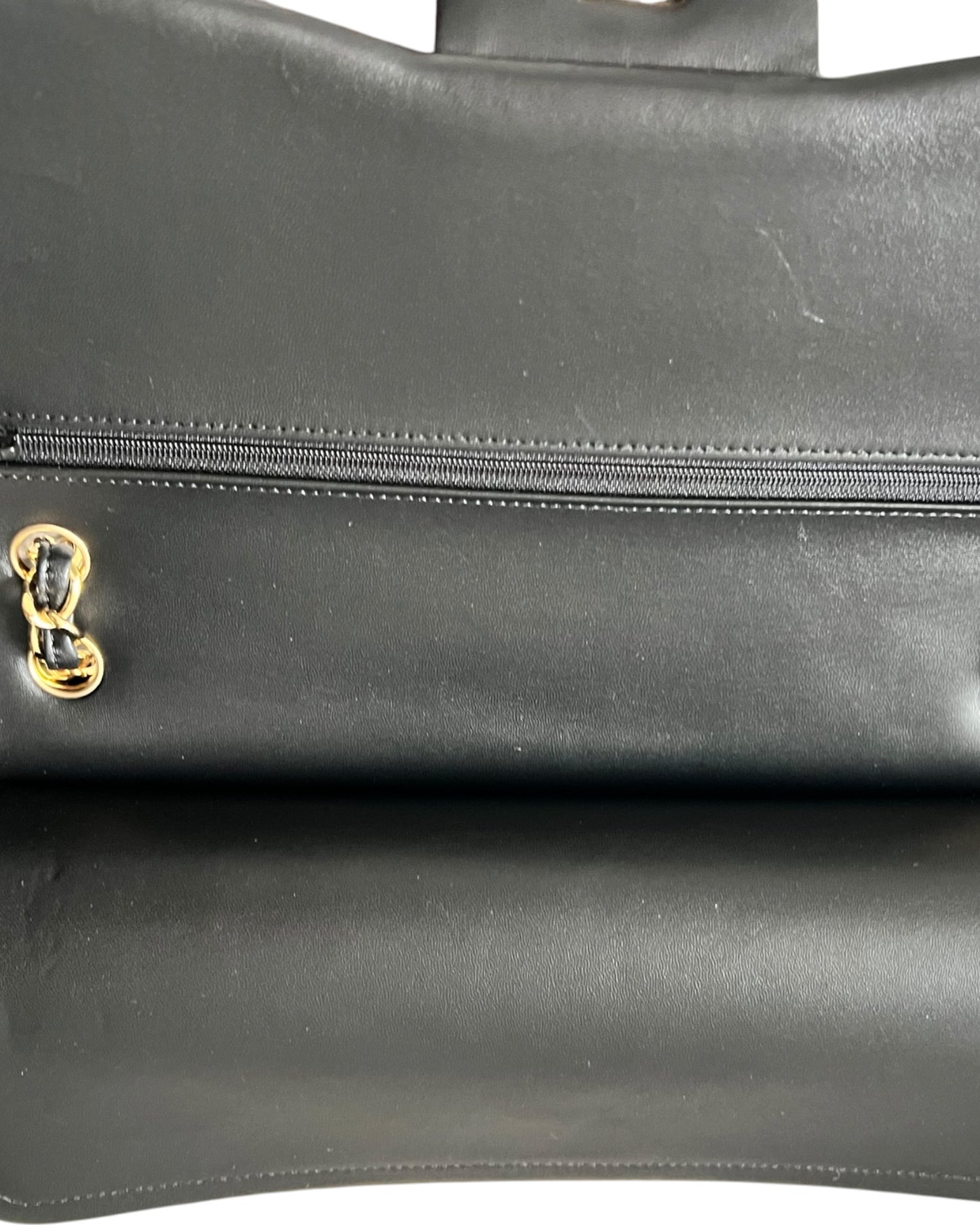 Chanel Classic Flap Jumbo – Black Lambskin Leather – Gold-Tone Hardware