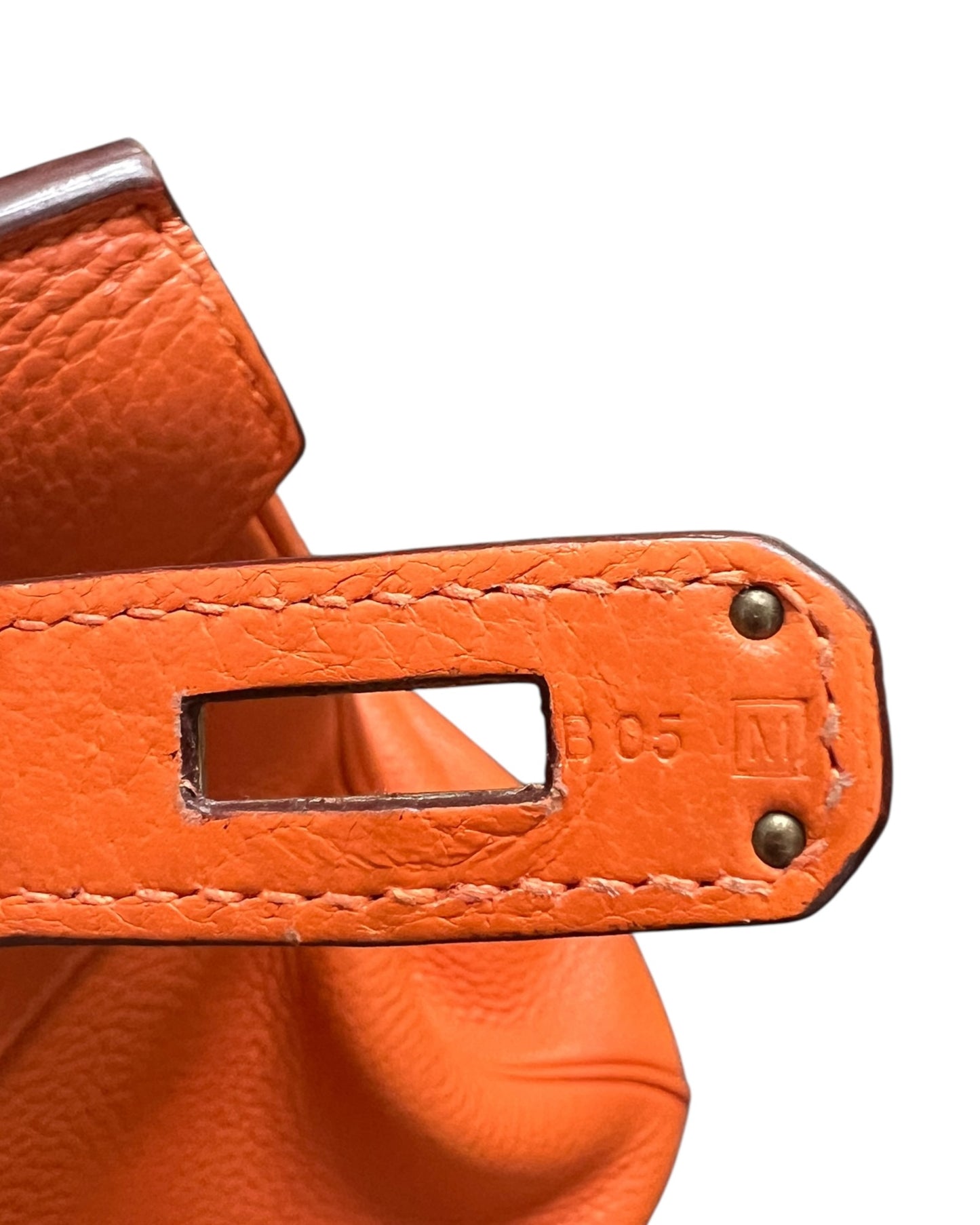 Hermès Birkin 35 Orange Clemence Leather | Very Good Pre-Owned Condition - The Luxury Savvy