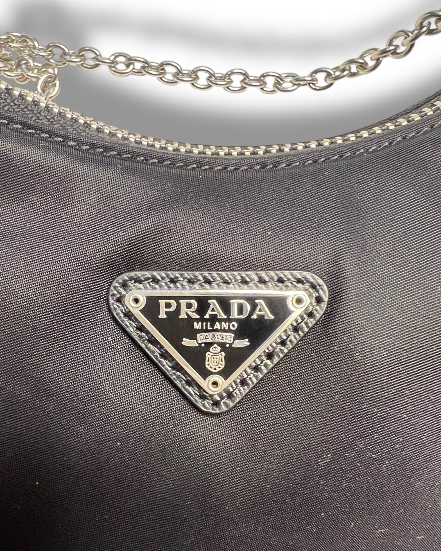 Prada Re-Edition 2005 Re-Nylon Shoulder Bag Black (Pre-Owned) - The Luxury Savvy