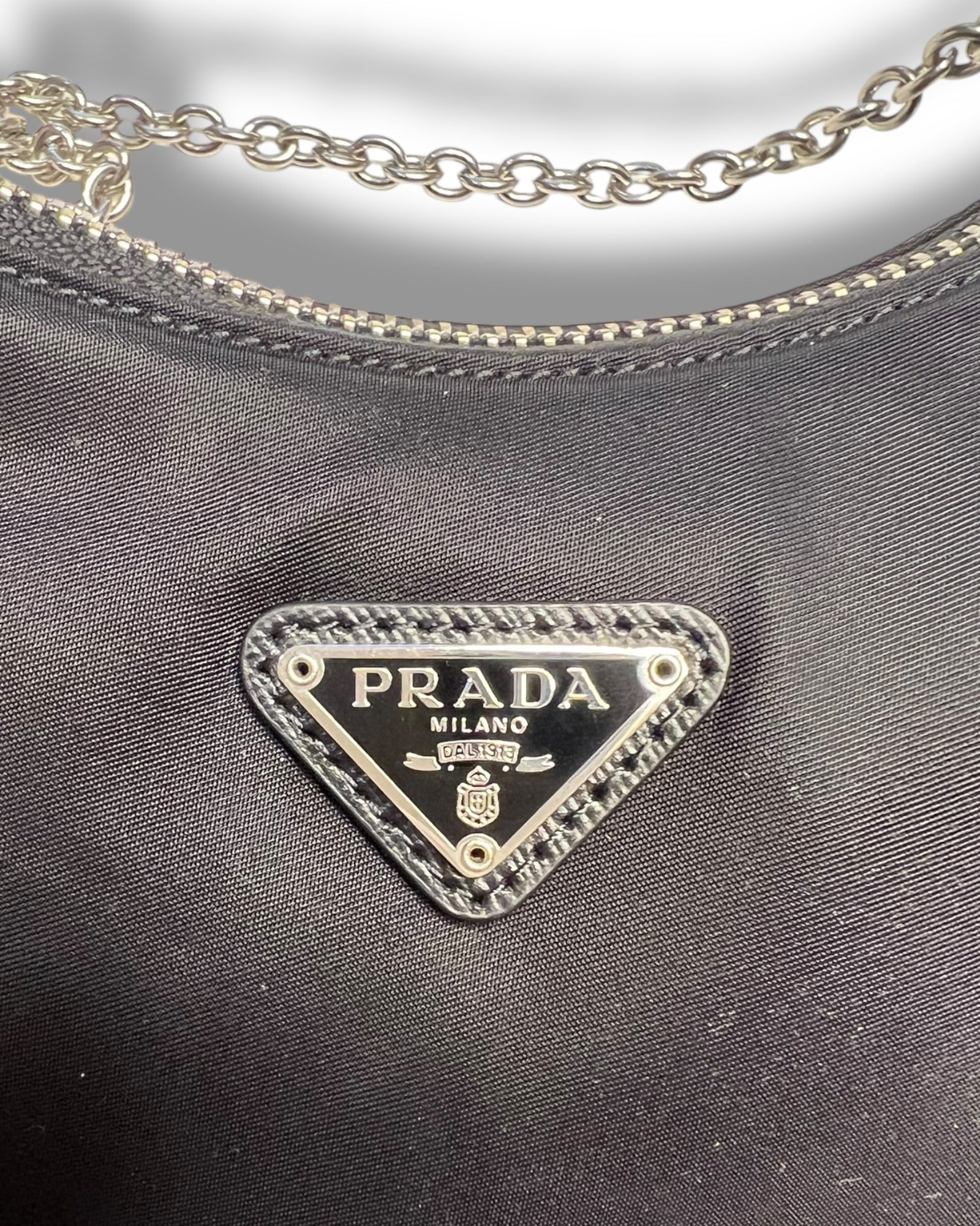 Prada Re-Edition 2005 Re-Nylon Shoulder Bag Black (Pre-Owned) - The Luxury Savvy