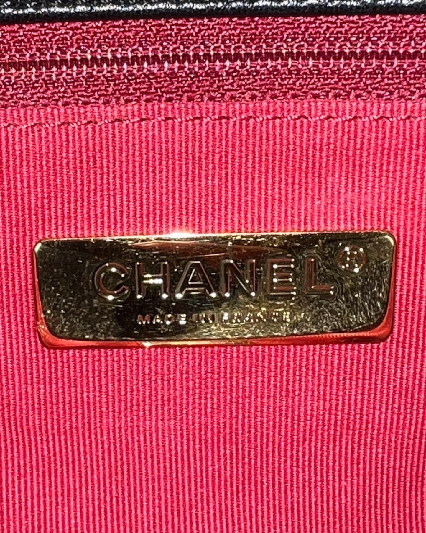 Chanel 19 Large Flap Bag – Black Lambskin, Mixed Hardware – (22P Collection)