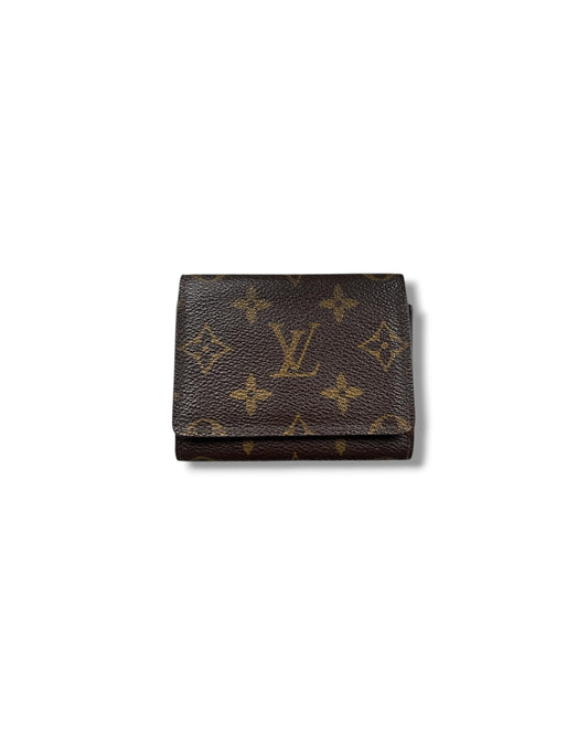 Louis Vuitton Enveloppe Carte De Visite Monogram - The Luxury Savvy
