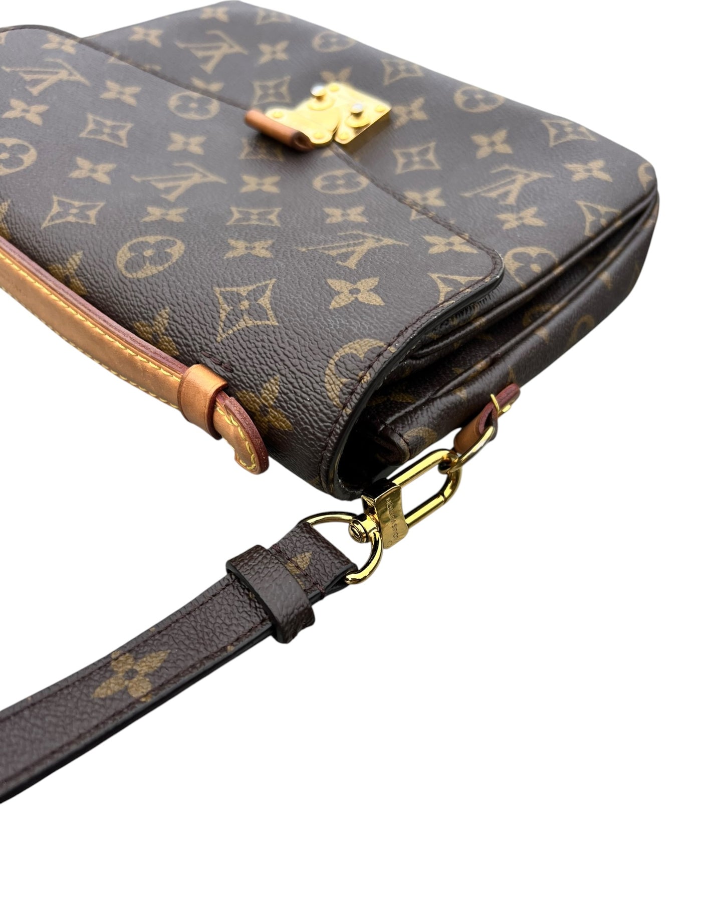 Louis Vuitton Pochette Métis Monogram Crossbody Bag