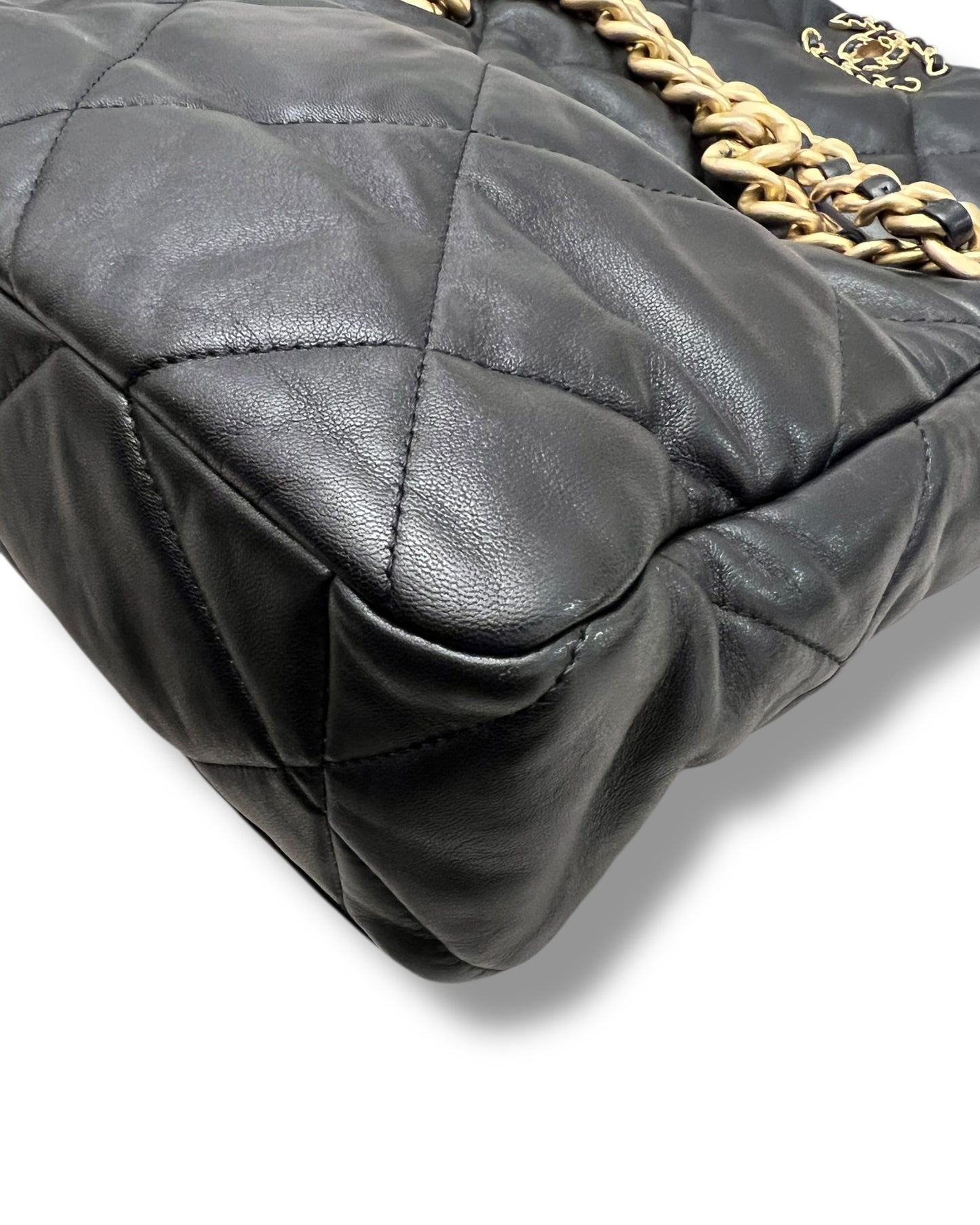 Chanel 19 Large Flap Bag – Black Lambskin, Mixed Hardware – (22P Collection)