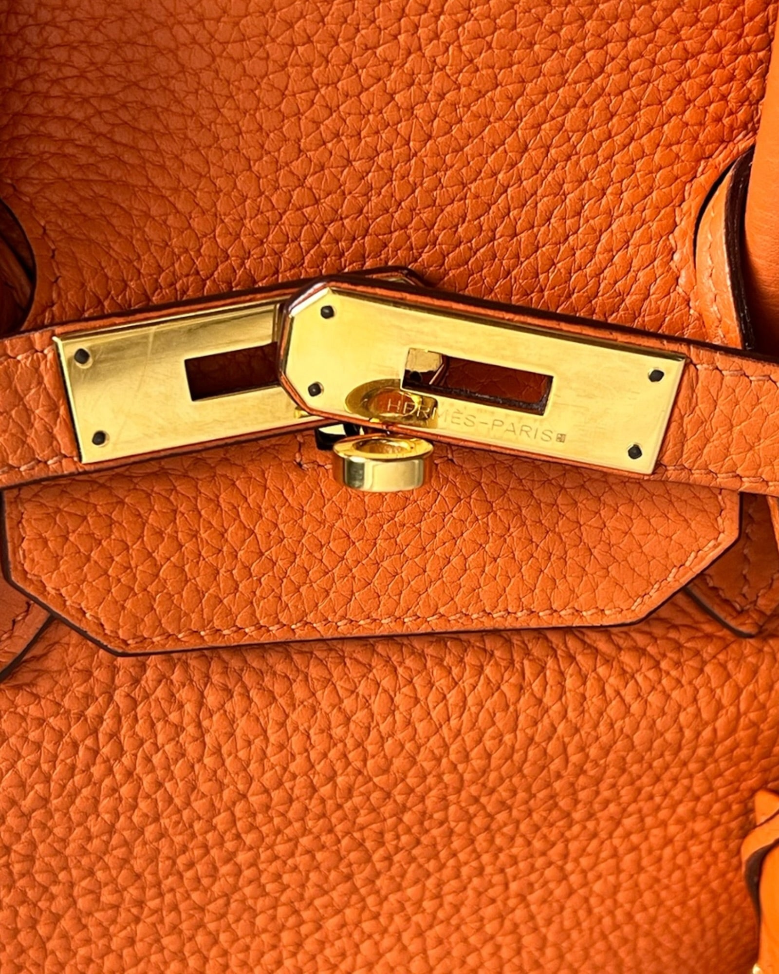 Hermès Birkin 35 Orange Clemence Leather | Very Good Pre-Owned Condition - The Luxury Savvy