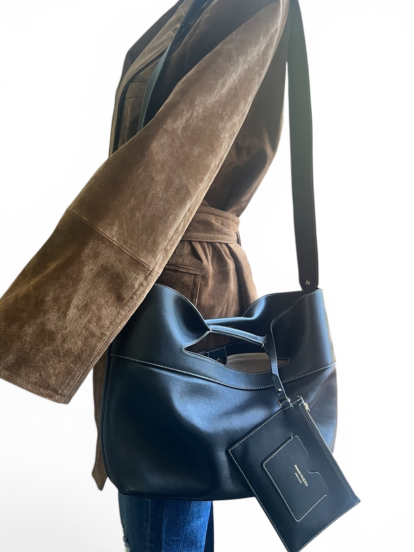 Alexander McQueen The Bow Tote Bag in Black Leather