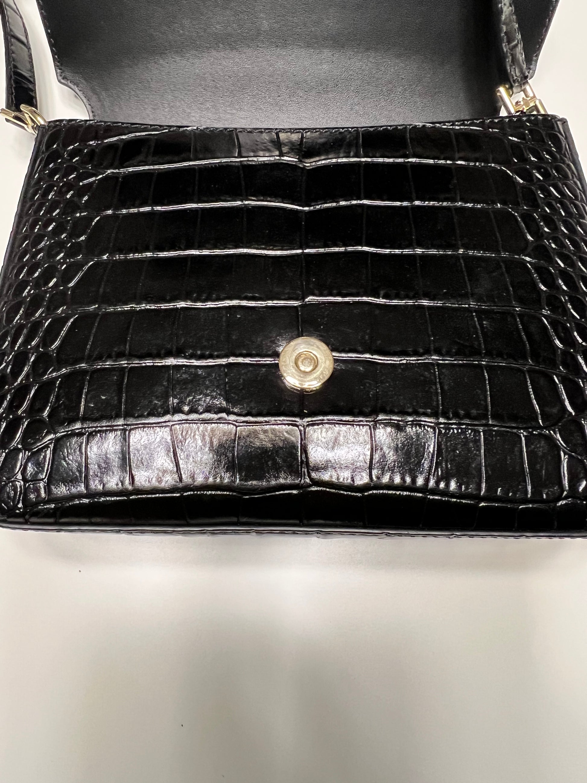 GIVENCHY CROSSBODY BAG - The Luxury Savvy